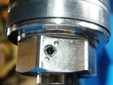 �i�b�g�Ɏ~�߂˂�