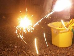 ���ꂪ�A���N�Ō�̉ԉ΂ɂȂ邩�ȁI�H