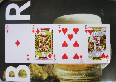 ������4���̃g�����v������܂��B